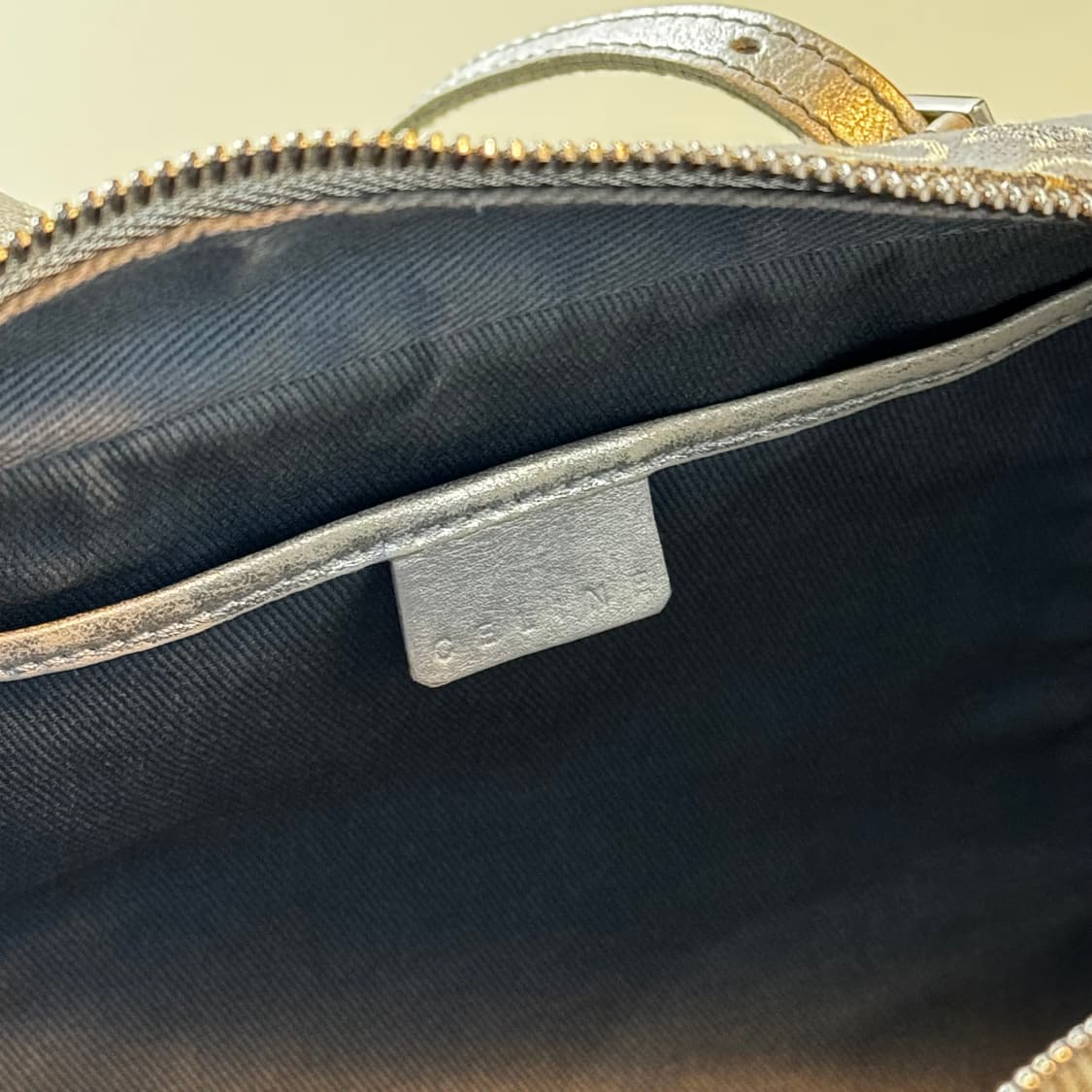 셀린느 실린더백 마카담 숄더백 (OS) 마카담 트리옹프 상품이미지8