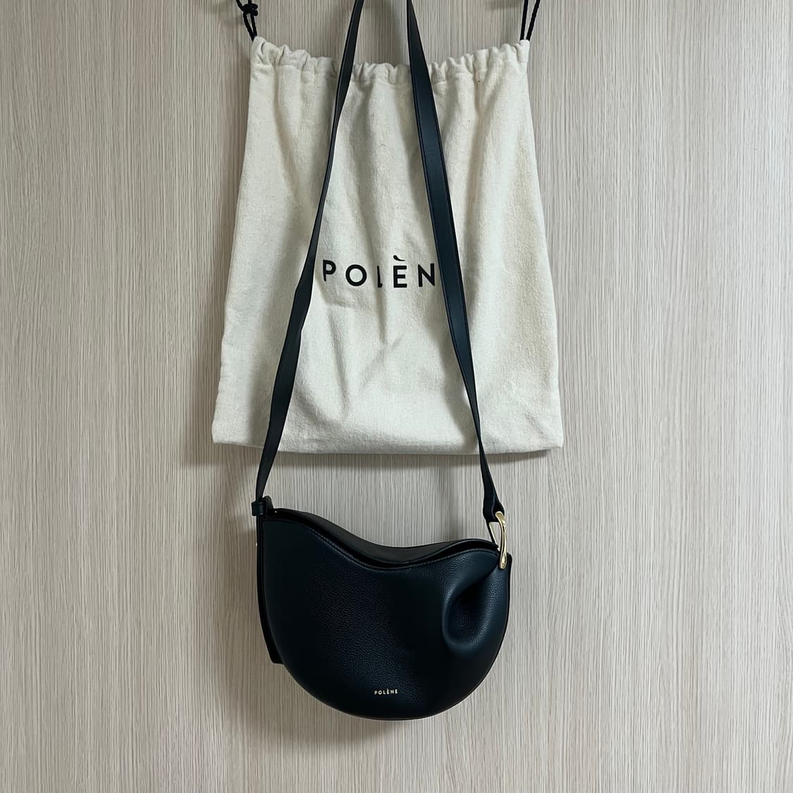 폴렌느 통카 크로스백 상품이미지3