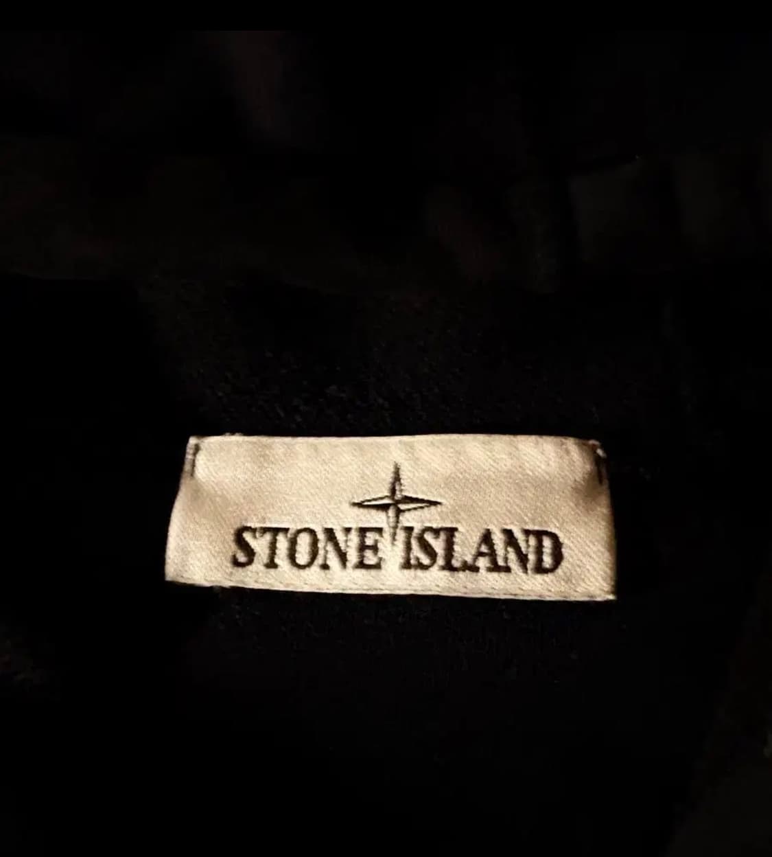 스톤아일랜드 후드집업 25ss 상품이미지2