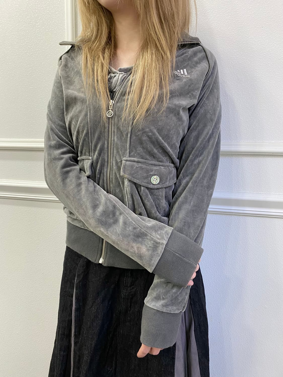 00’s Adidas Grey Velvet Zip Up 상품이미지9