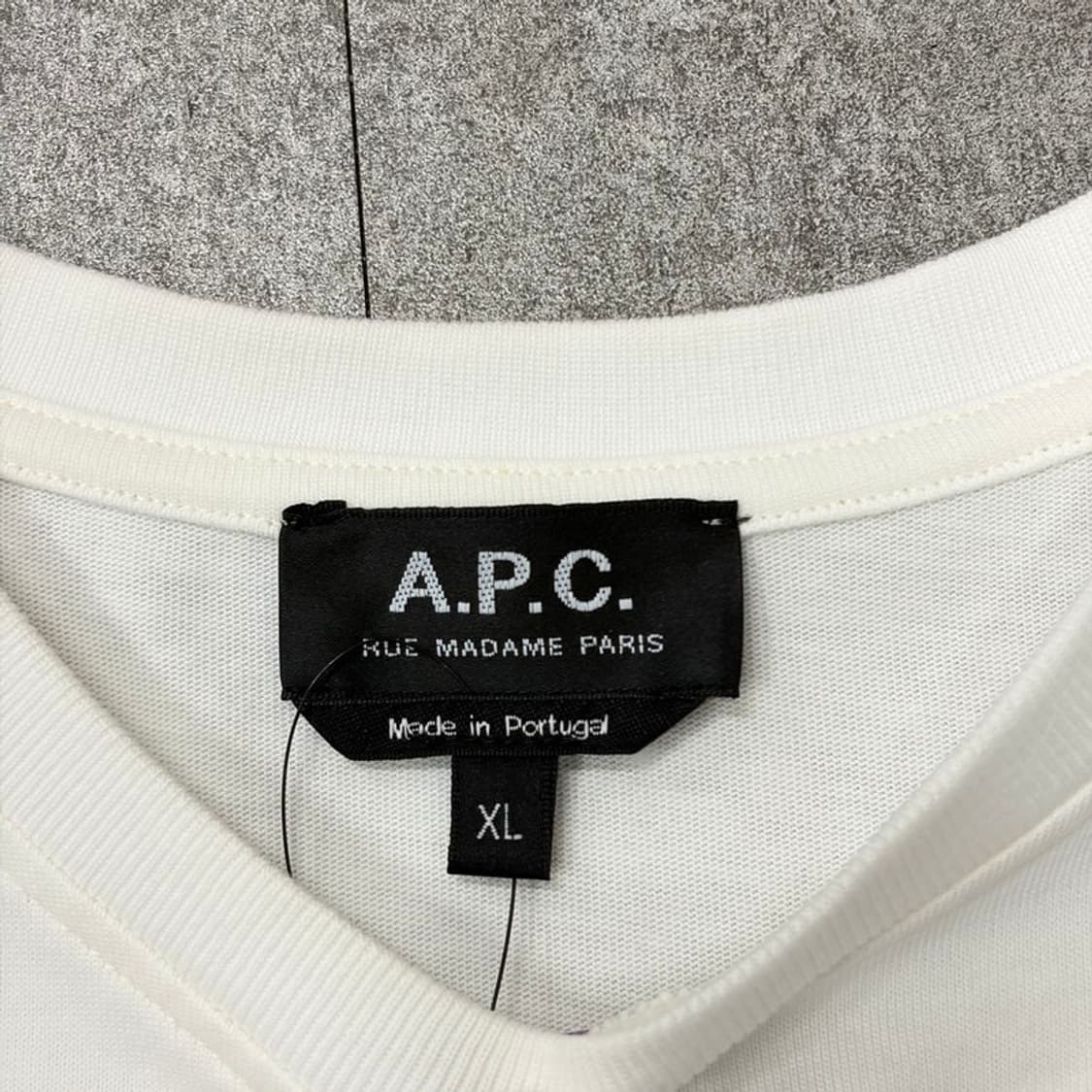 A.P.C 로고 반팔티 상품이미지6