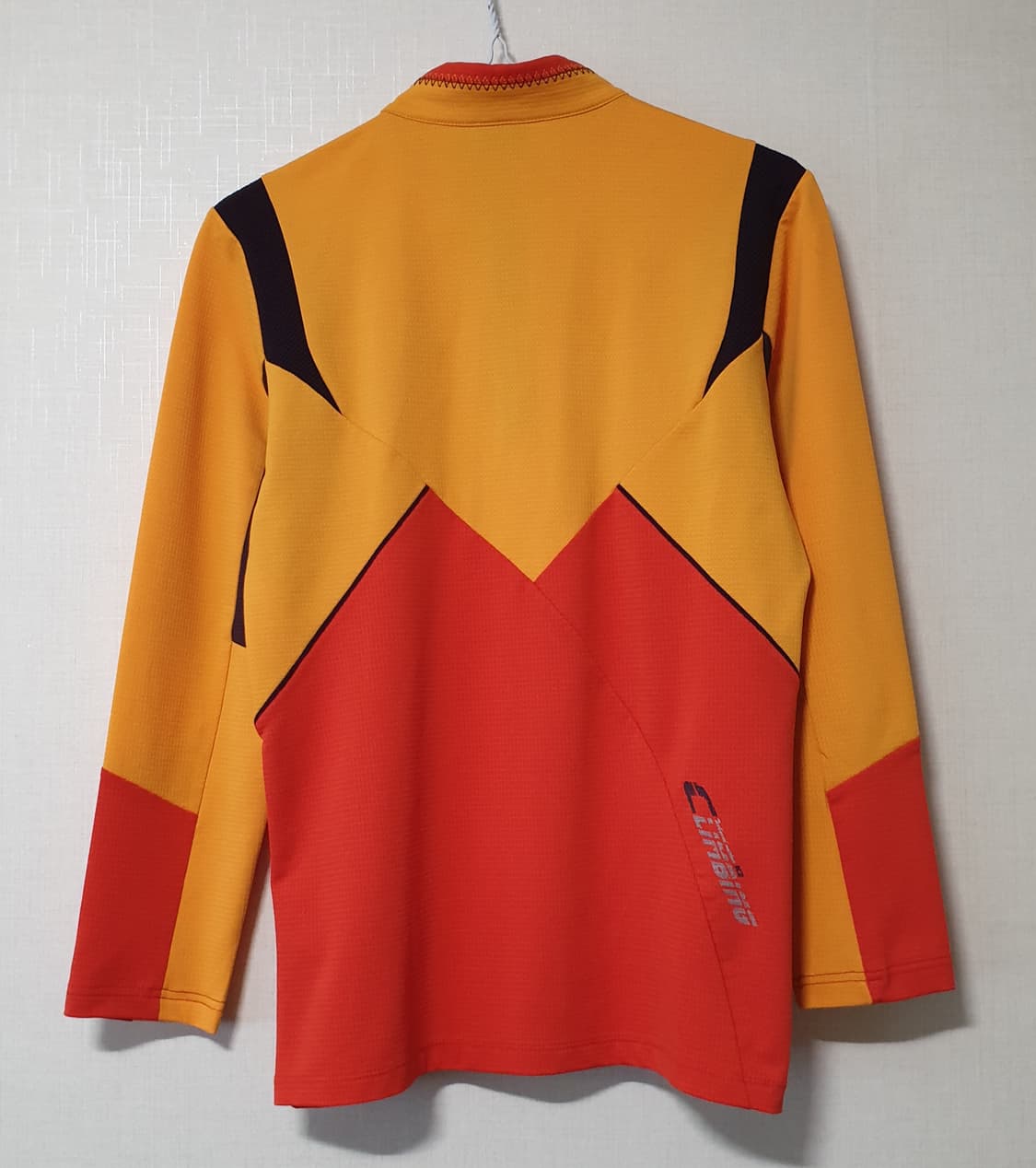 K2 아웃도어 반집업 긴팔티 95사이즈 # 상품이미지2