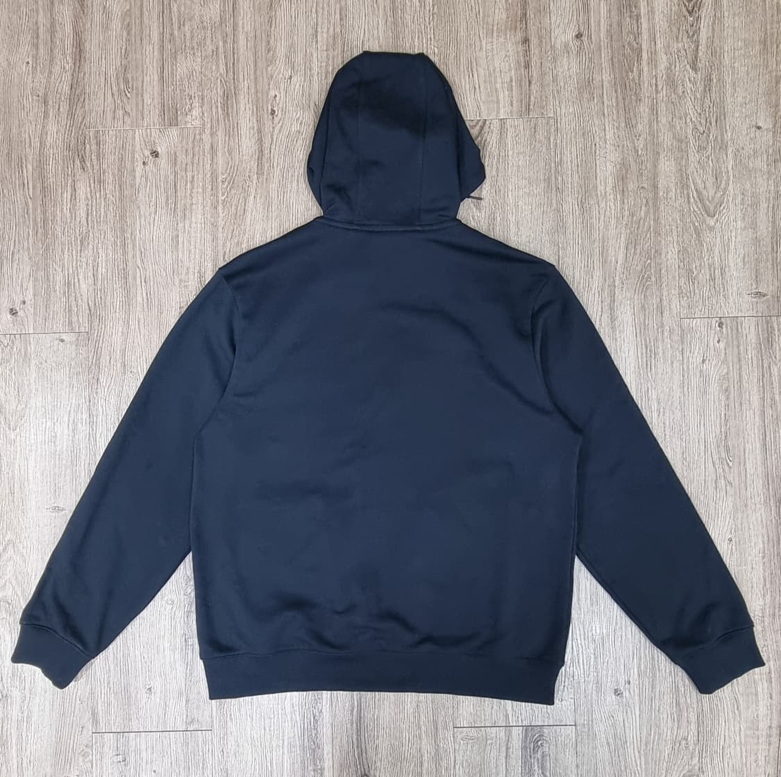 휴고보그 코튼 테리 후드집업 XL _ 남성가단 _ 58cm

총장_ 71 상품이미지6