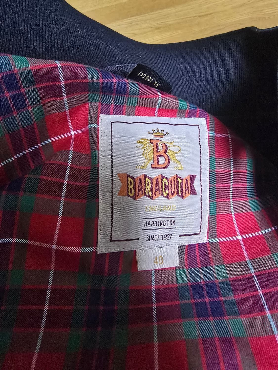 바라쿠타 g9 다크네이비 40 상품이미지4