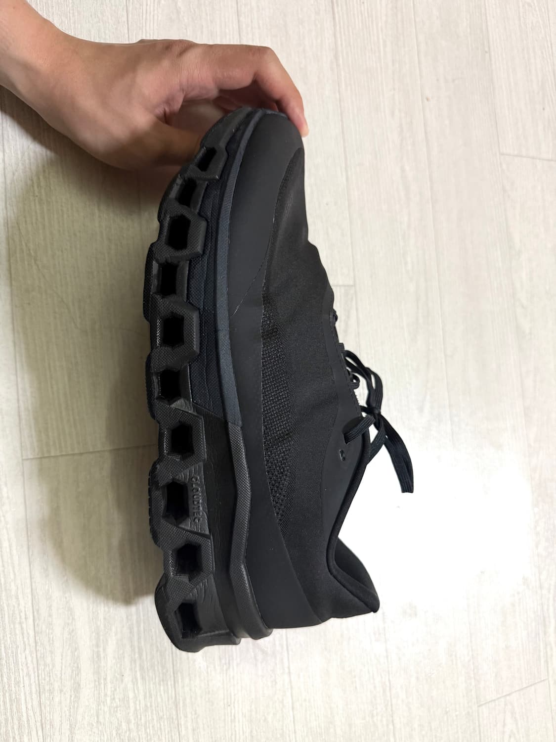 Paf on running cloud monster 2.0 Black 상품이미지7