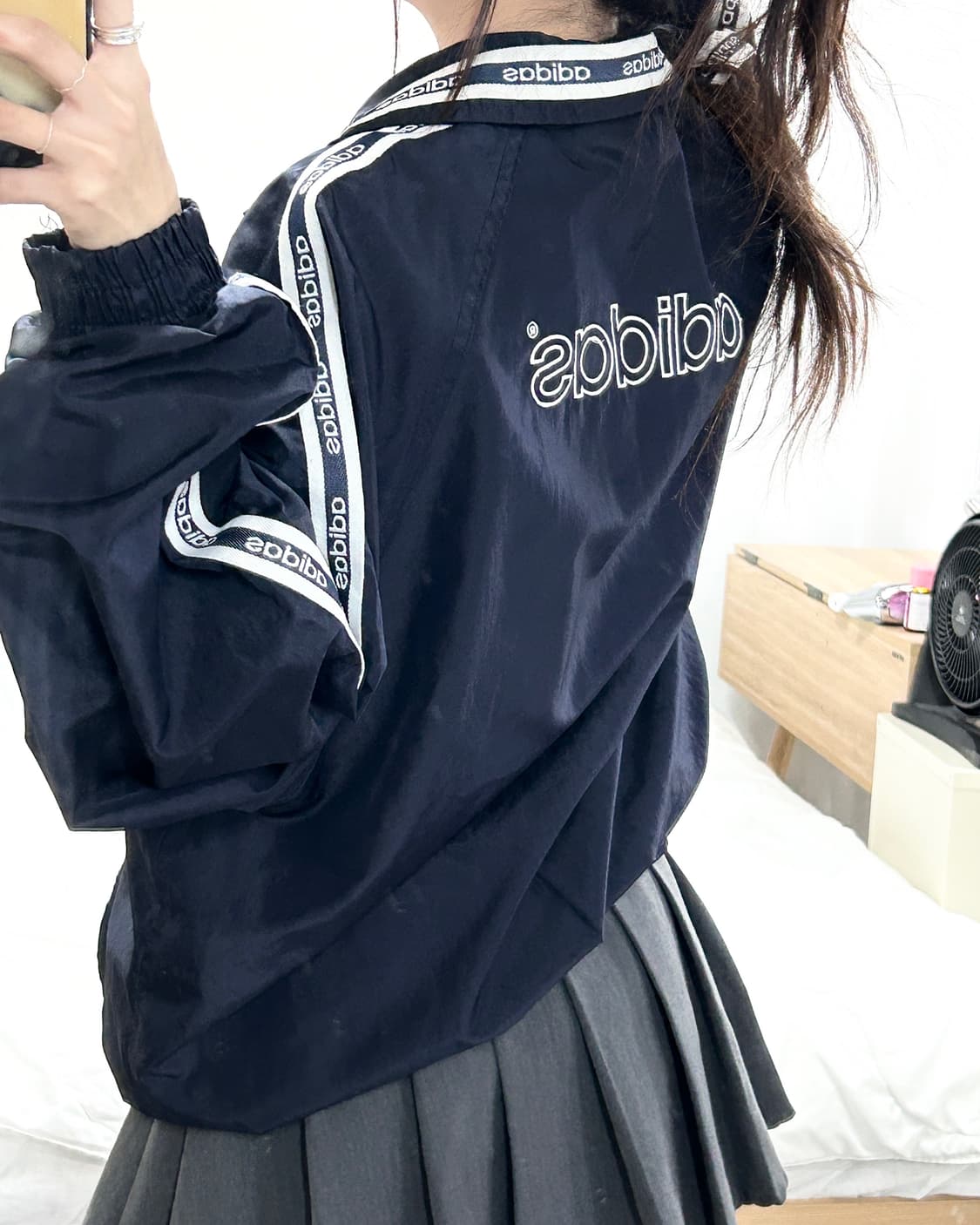 아디다스 90‘s 빅로고 사이드라인 바람박이 상품이미지2