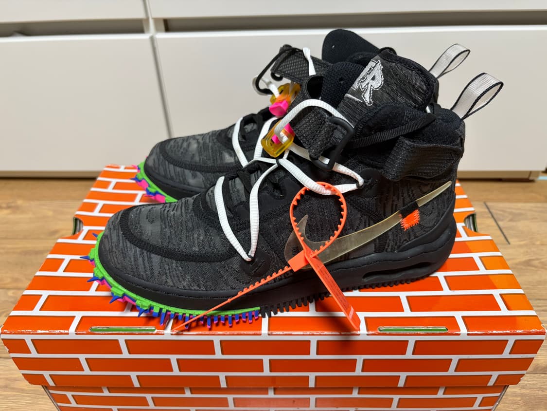 나이키 오프화이트 에어포스1 미드 상품이미지1