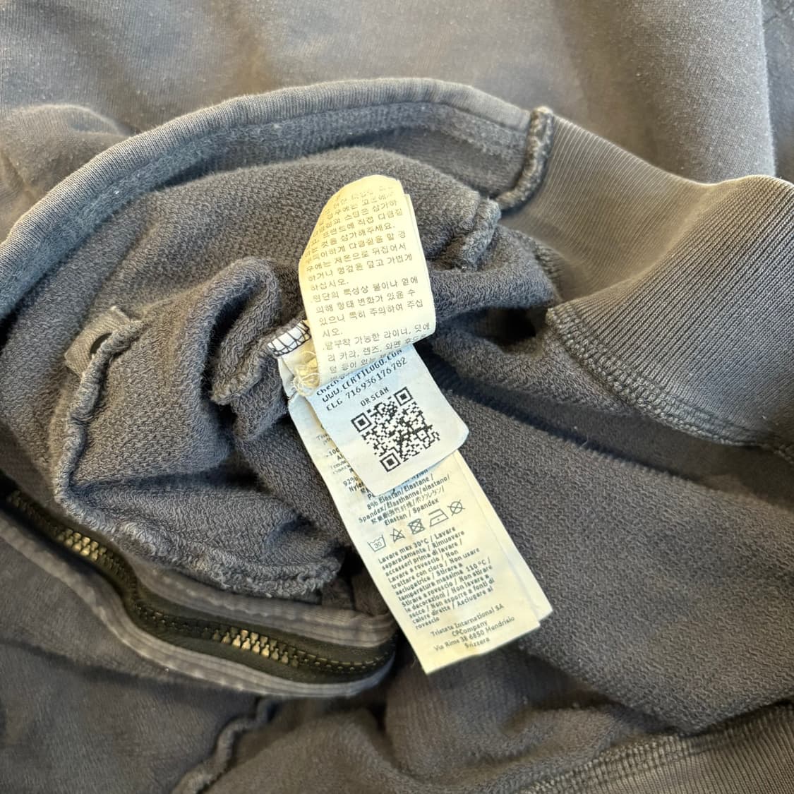 씨피컴퍼니 테크니컬 나일론 패널 듀얼 지퍼 렌즈 후디 상품이미지10