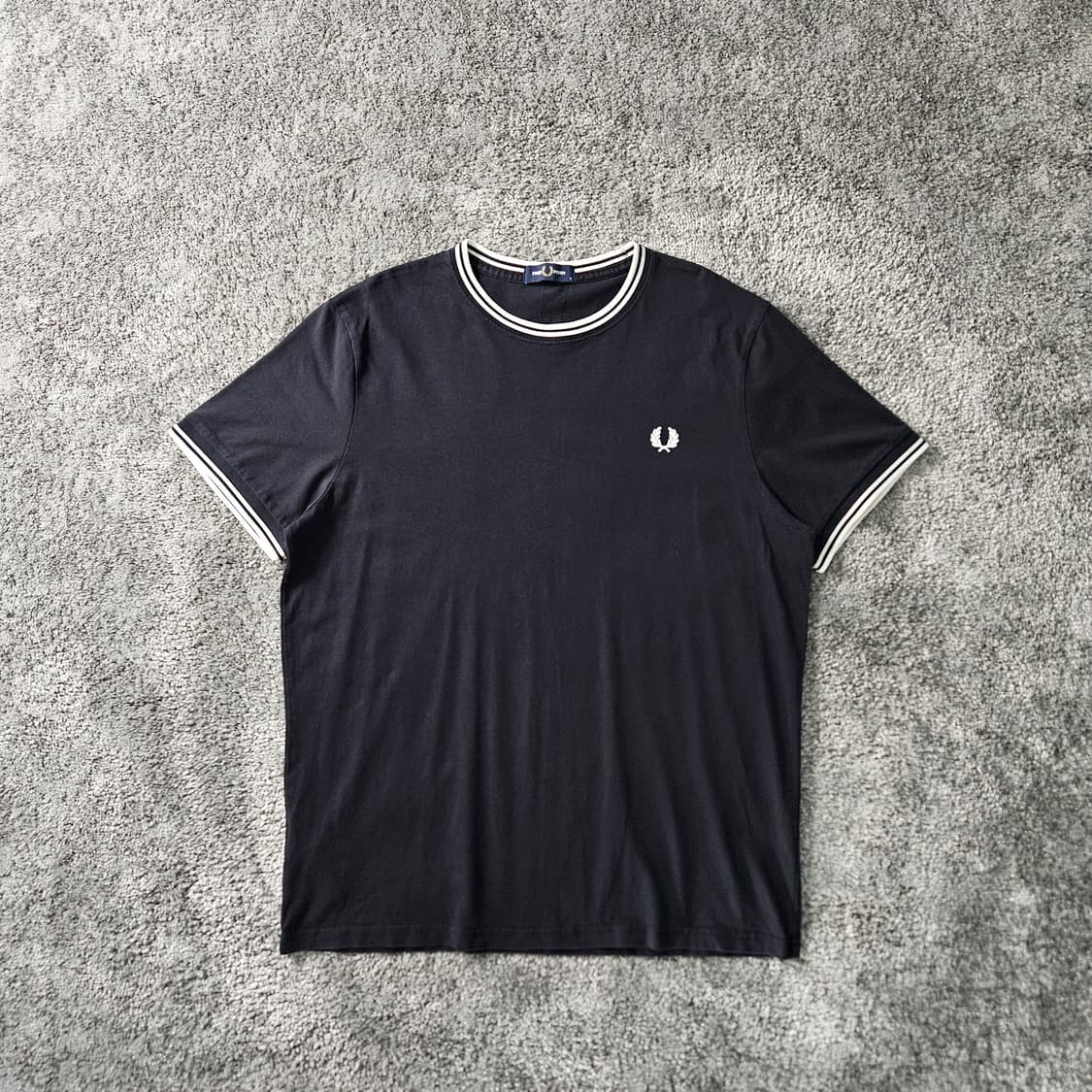 [무료배송] FRED PERRY 반팔 티셔츠 상품이미지1