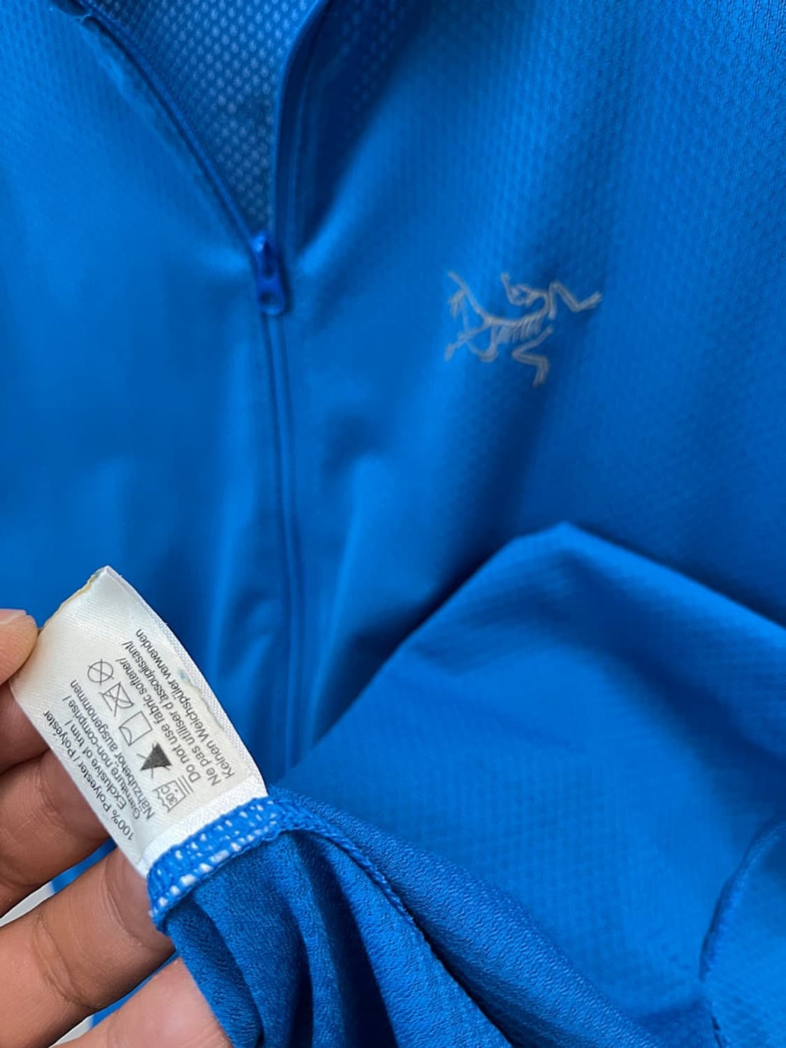 95) 아크테릭스 반집업 기능성티  상품이미지6