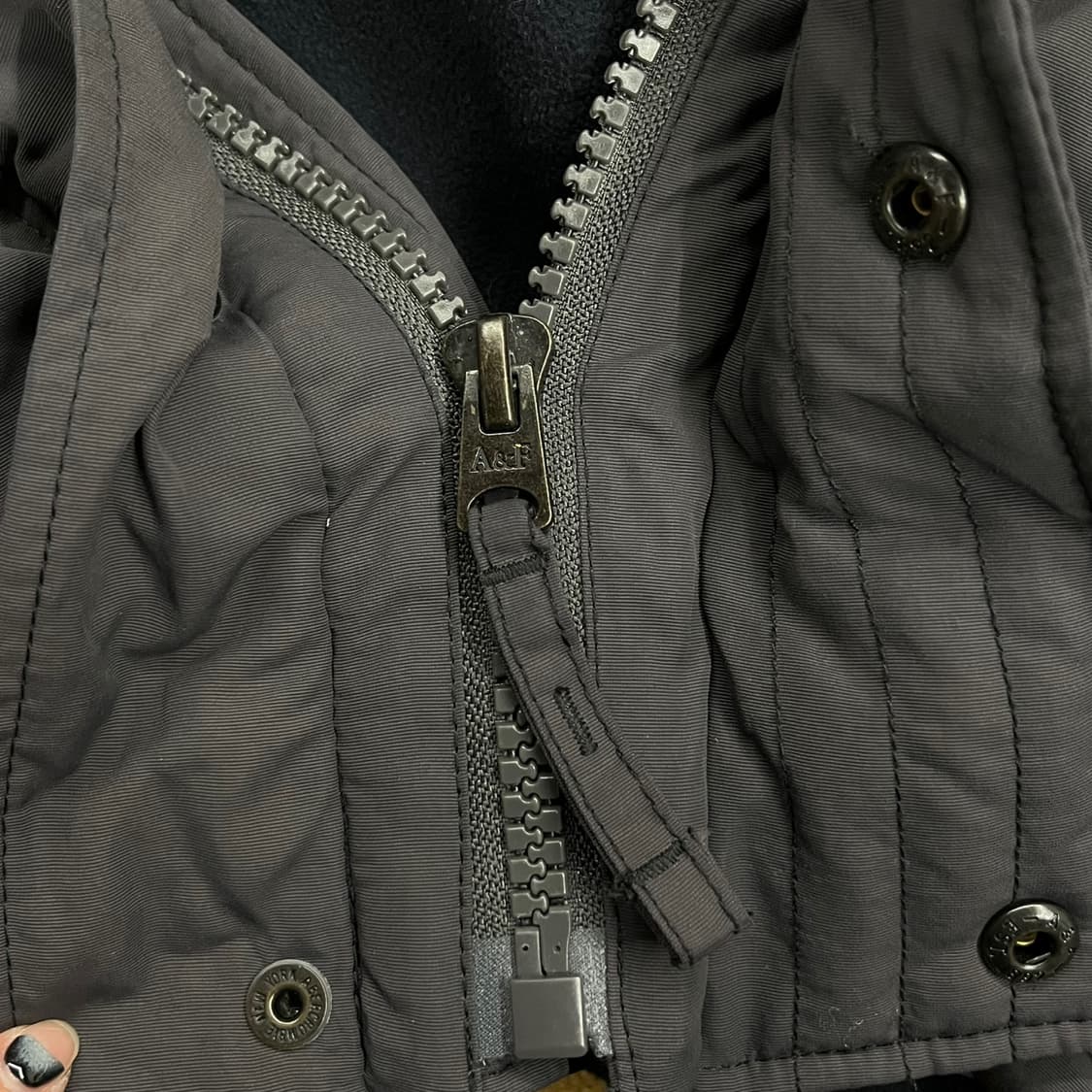 아베크롬비 그레이 패딩 점퍼  상품이미지7