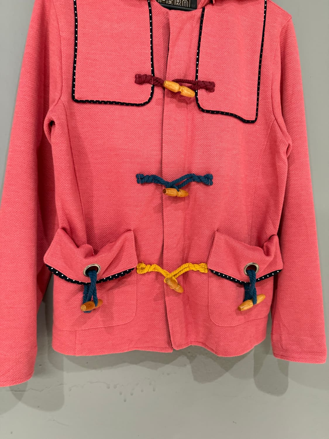 dot point toggle detail hood jacket 상품이미지6