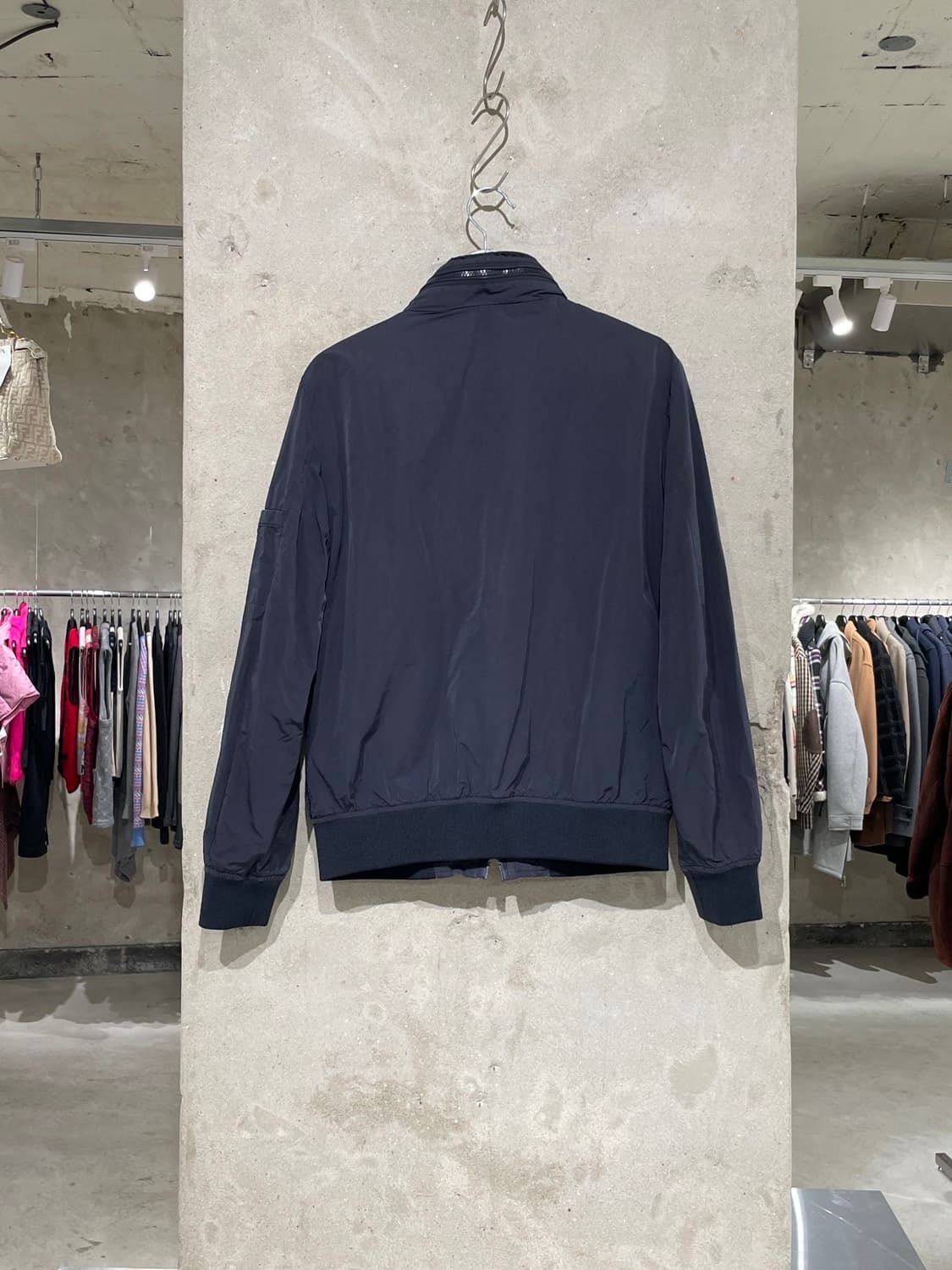 아르마니 진스 다크 네이비 유틸리티 봄버 자켓 상품이미지6