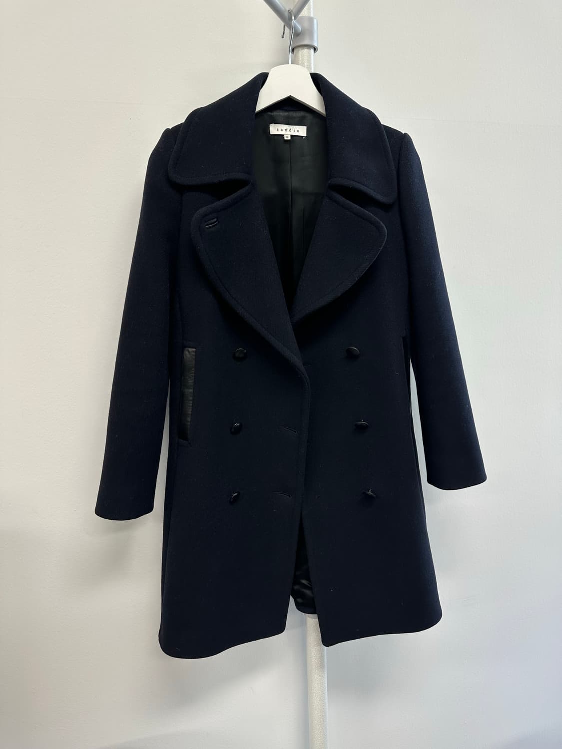 산드로 램스킨 레더 디테일 울 코트 상품이미지1