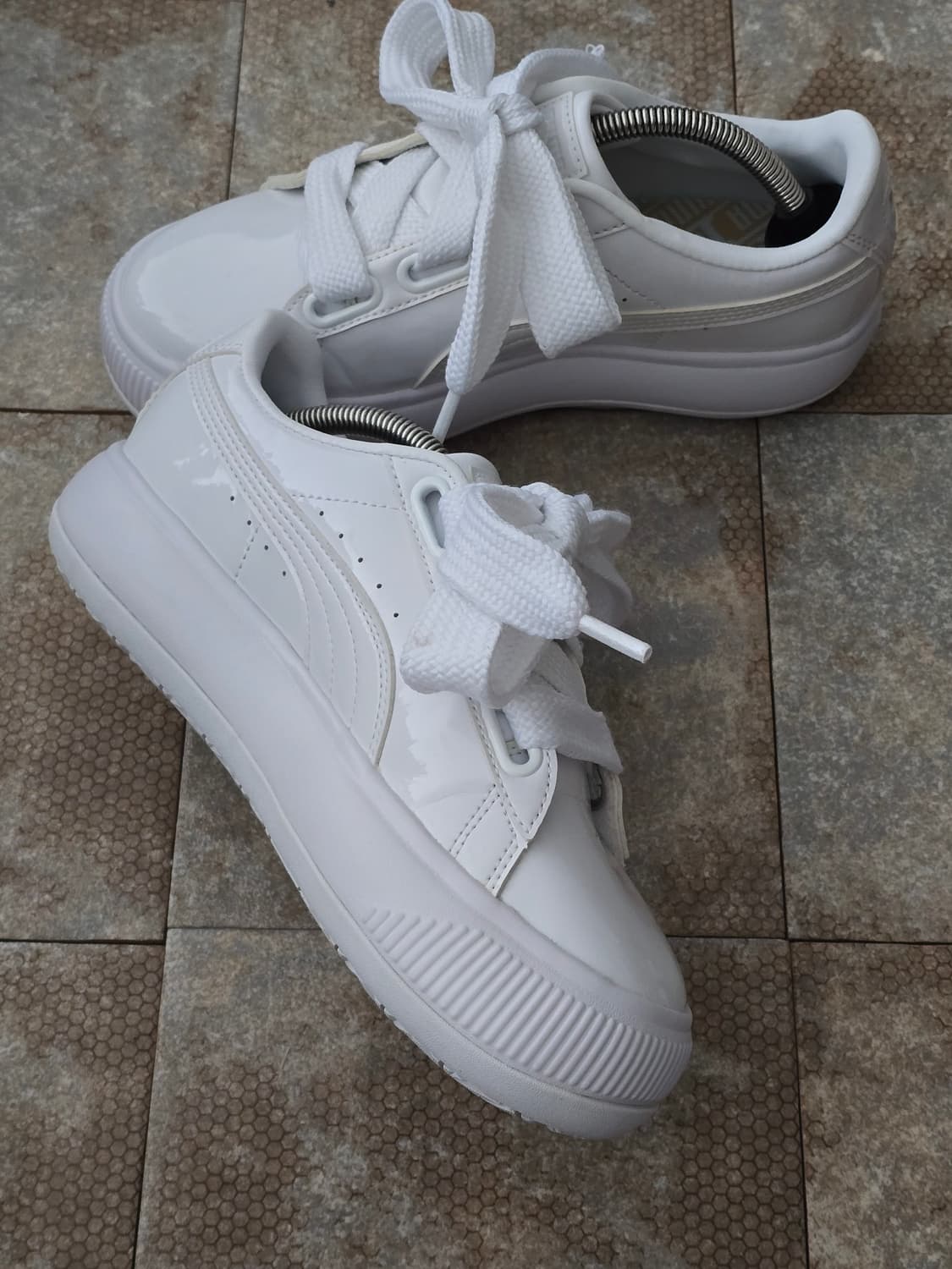 (250)푸마 스웨이드 마유 하트 페이턴트 화이트 상품이미지4