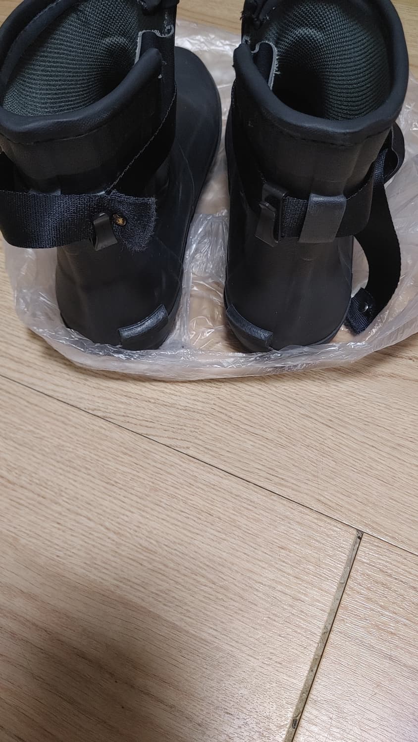 문스타 810 차콜 270 상품이미지3