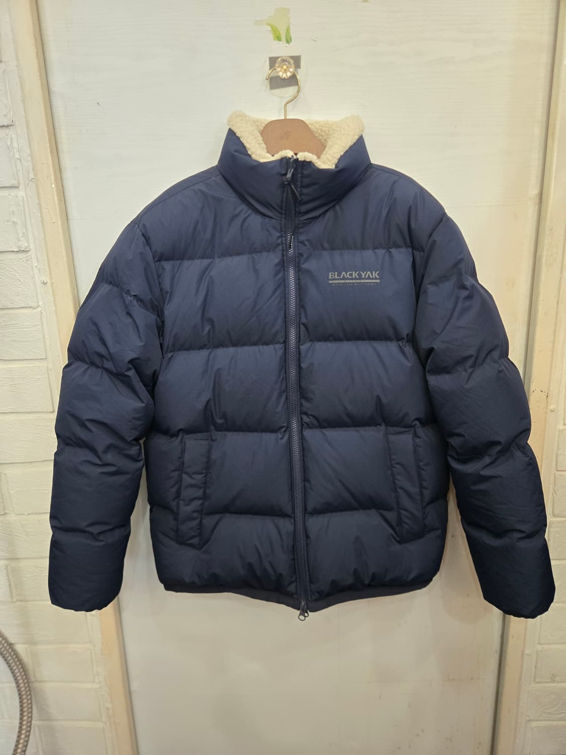 100,L)) BLACK YAK 블랙야크 오리털 양면 패딩! 따뜻함보장! 상품이미지1