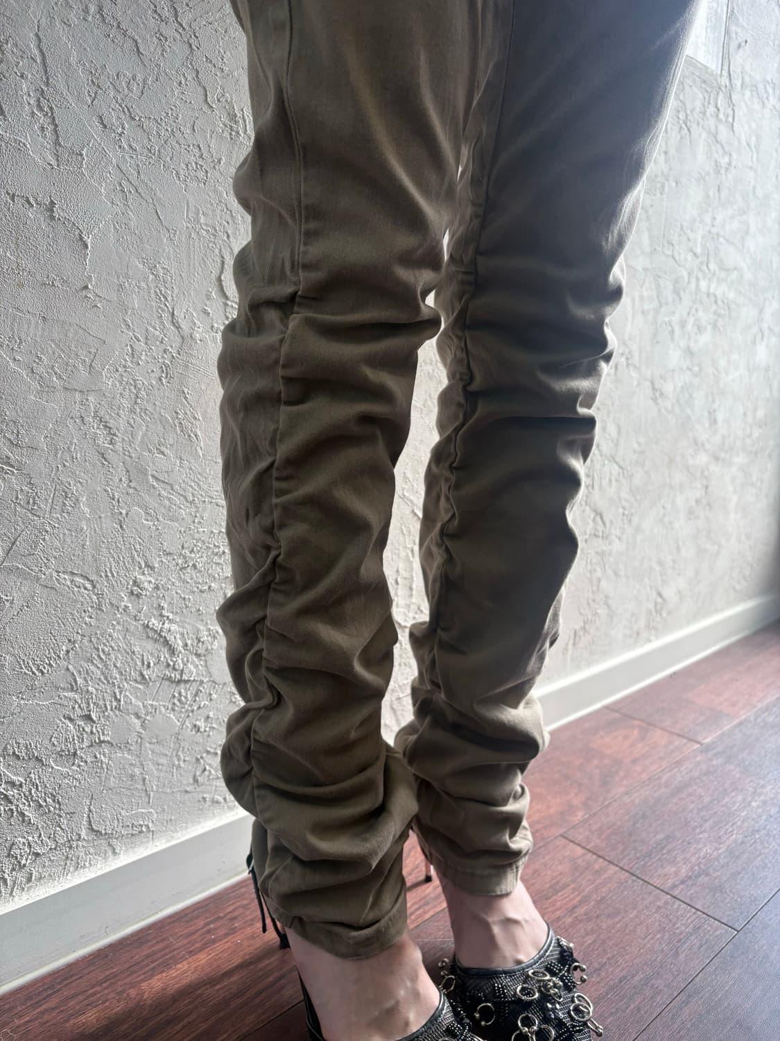 Beige Pocket Shirring Pants 상품이미지3