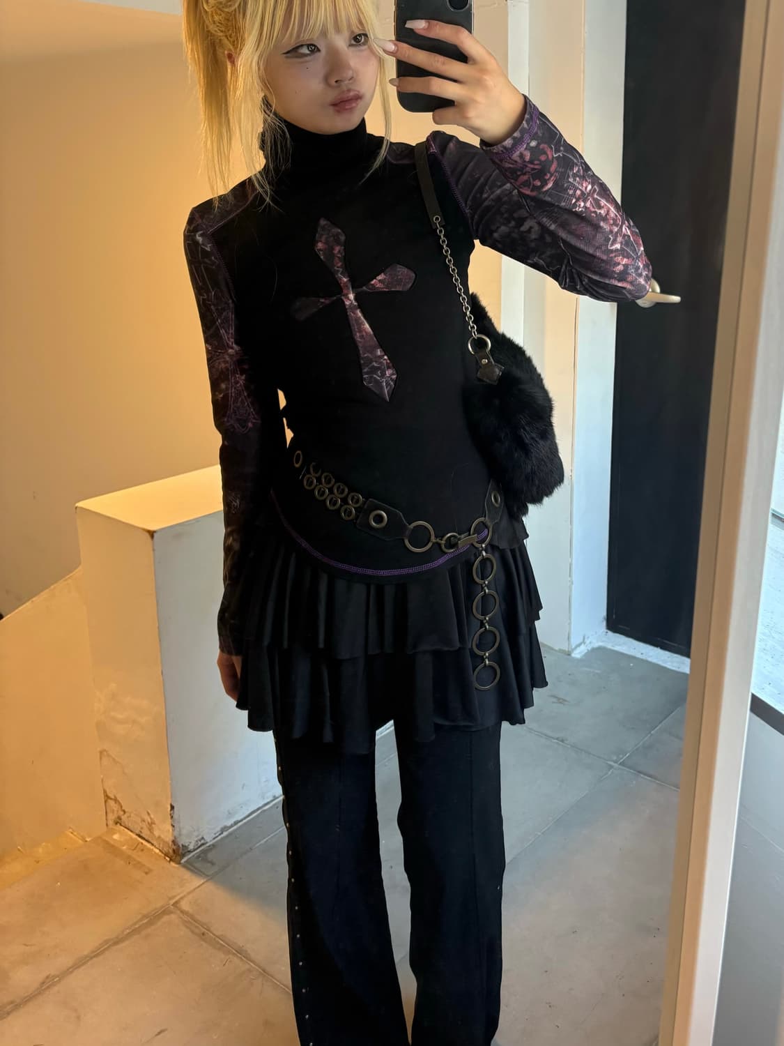 Ozz On cross turtleneck top 상품이미지5