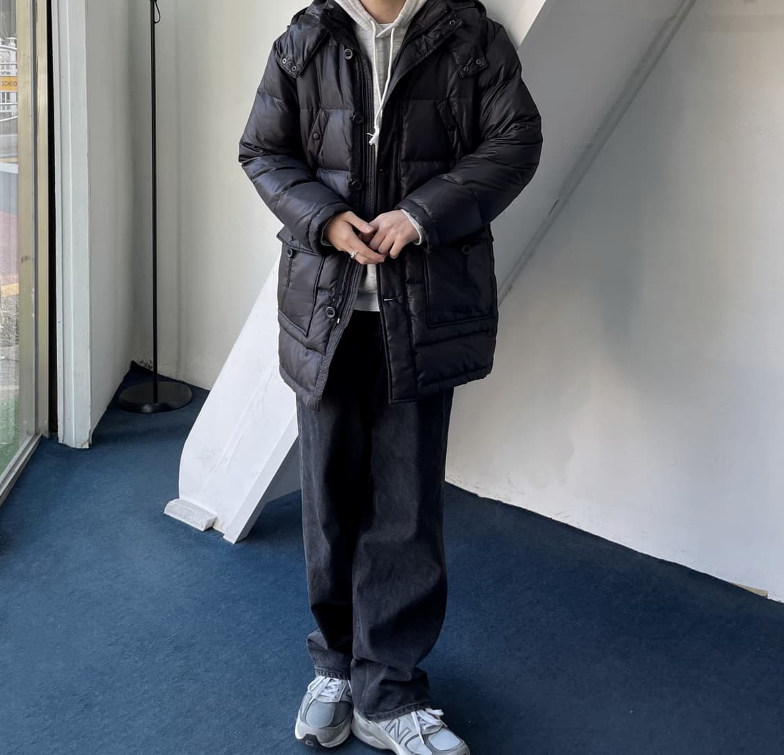 Hooded down utility parka
 상품이미지2