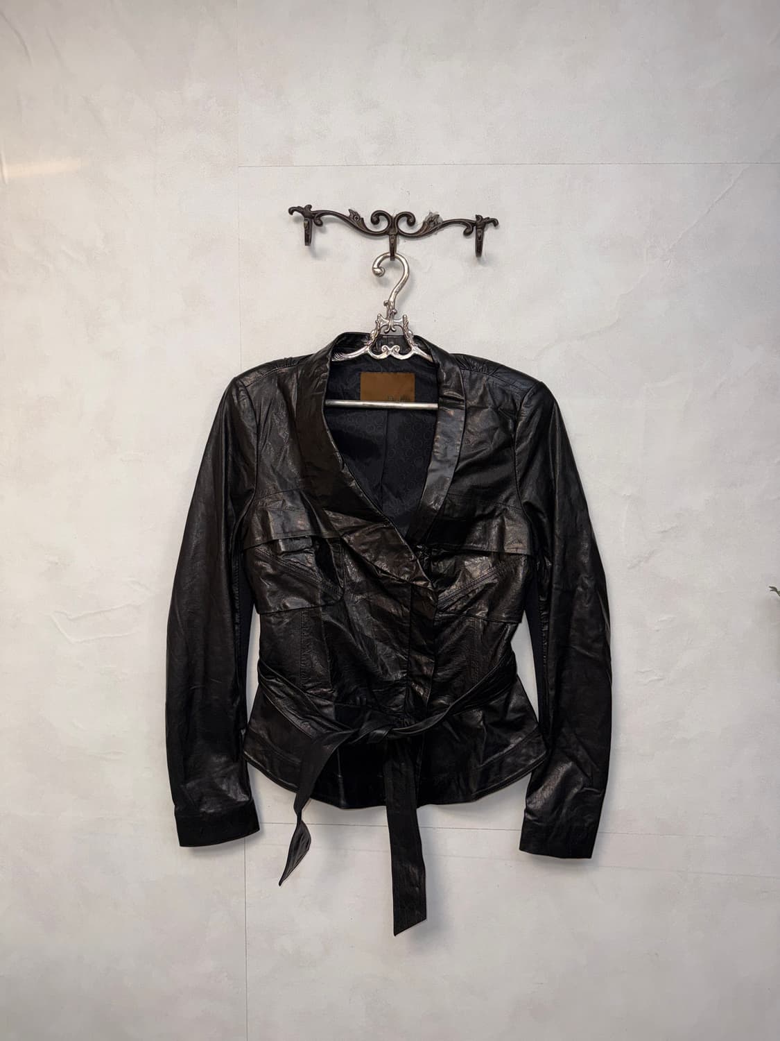 Doho black lamb skin belted jacket  상품이미지1