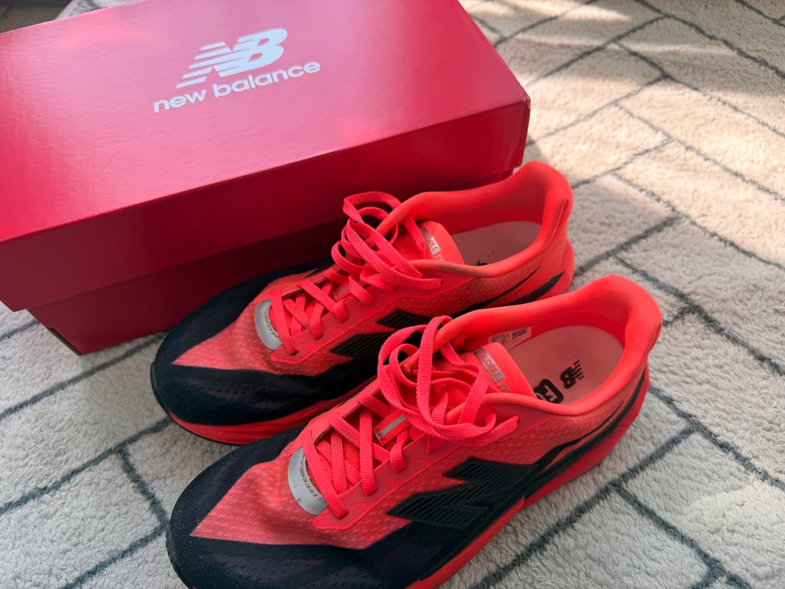 뉴발란스 레벨v5 275 2e 와이드 상품이미지2