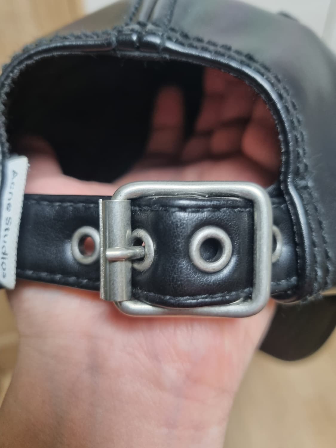 아크네스튜디오 레더 볼캡 블랙 상품이미지8