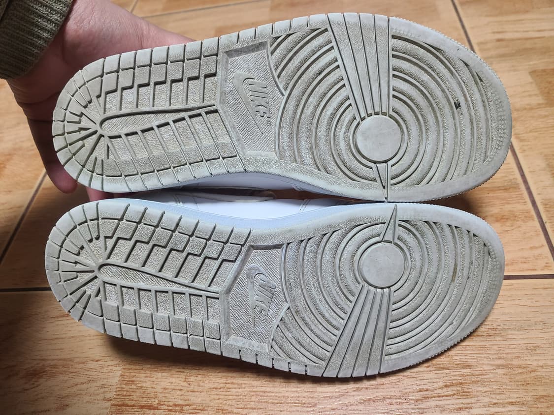 나이키 조던1미드 트리플화이트2.0 260 상품이미지6