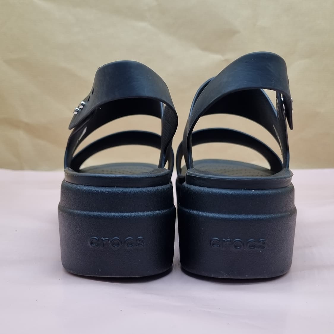 크록스 브루클린로우 웨지샌들W7 240 굽5 상품이미지4