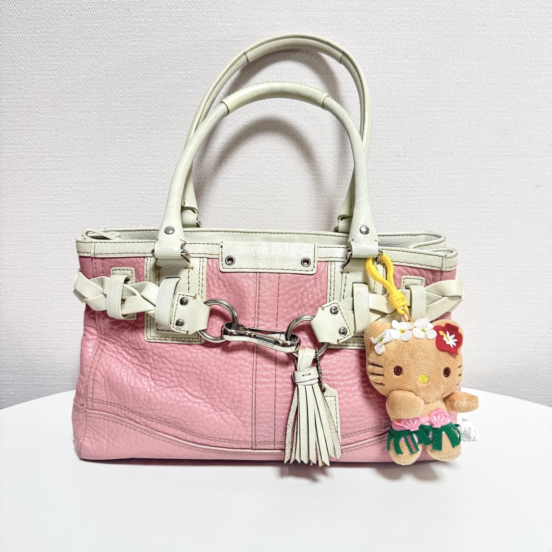 희귀⚡️딸기 우유 빈티지 코치 토트백 상품이미지1