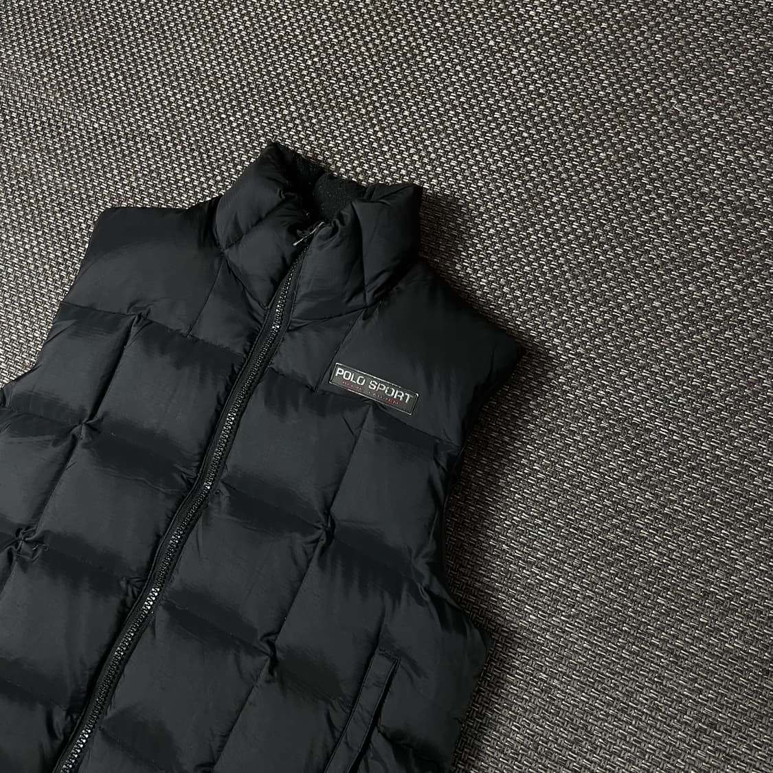 폴로스포츠 블랙 경량 패딩 조끼 상품이미지4
