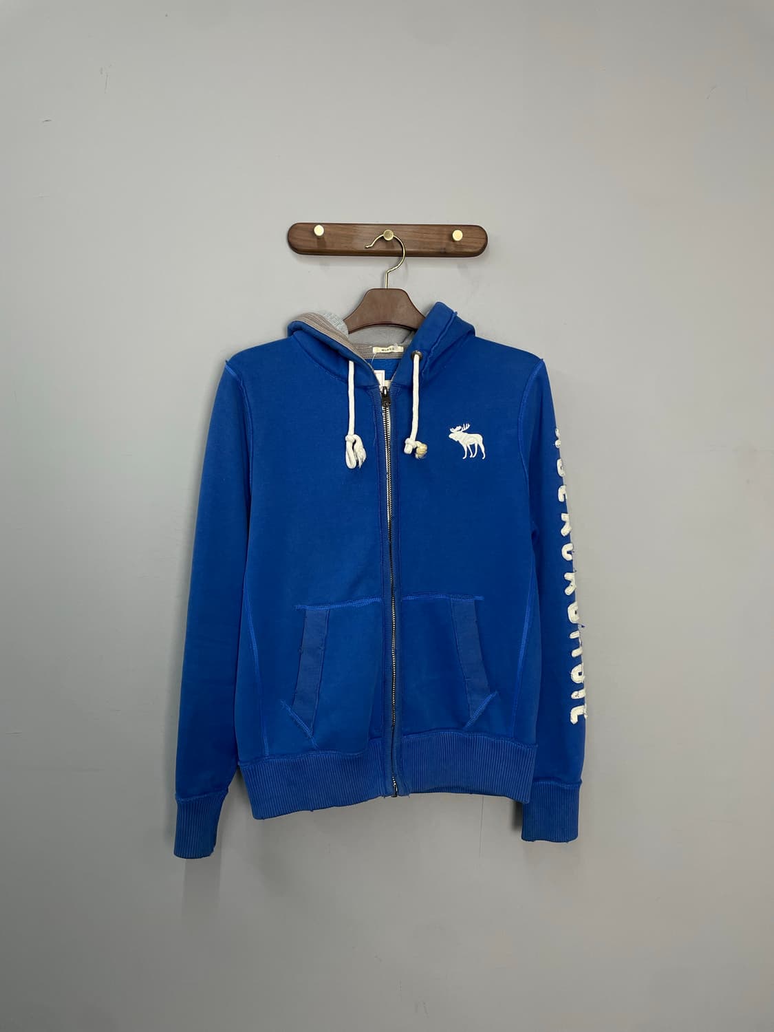 아베크롬앤피치 순록 사이드 스펠 로고 블루 후드집업 H2160 상품이미지2