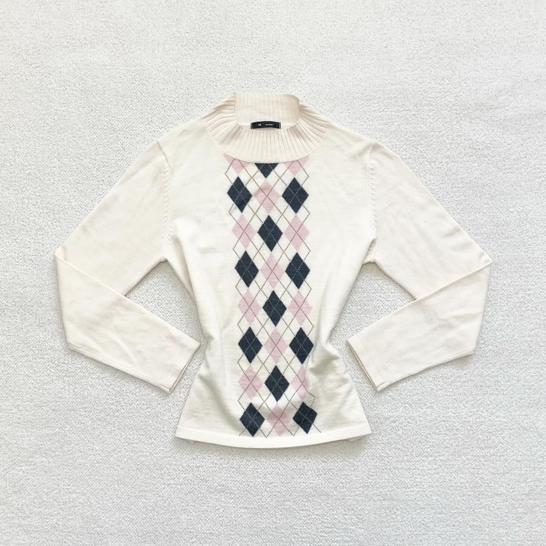 핑크 아가일 반폴라 니트 상품이미지1