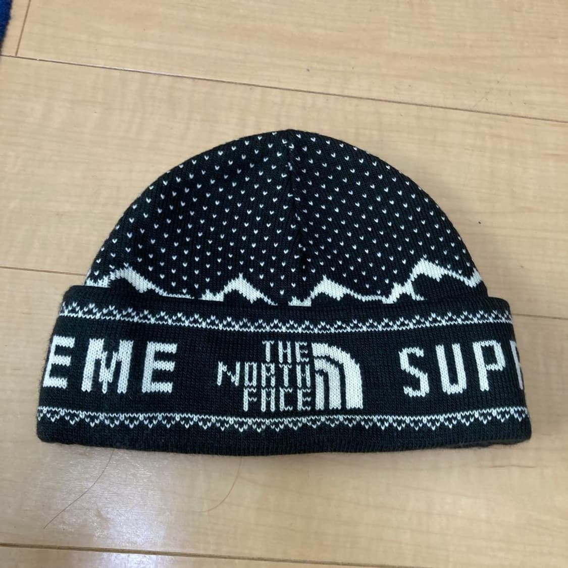 슈프림 x 노스페이스 폴드 비니 블랙 상품이미지1