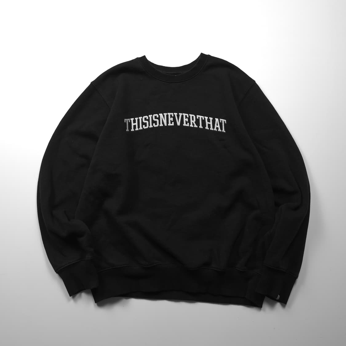 디스이즈네버댓 아치로고 박시핏 블랙 헤비 스웻 셔츠 (XL) 상품이미지1