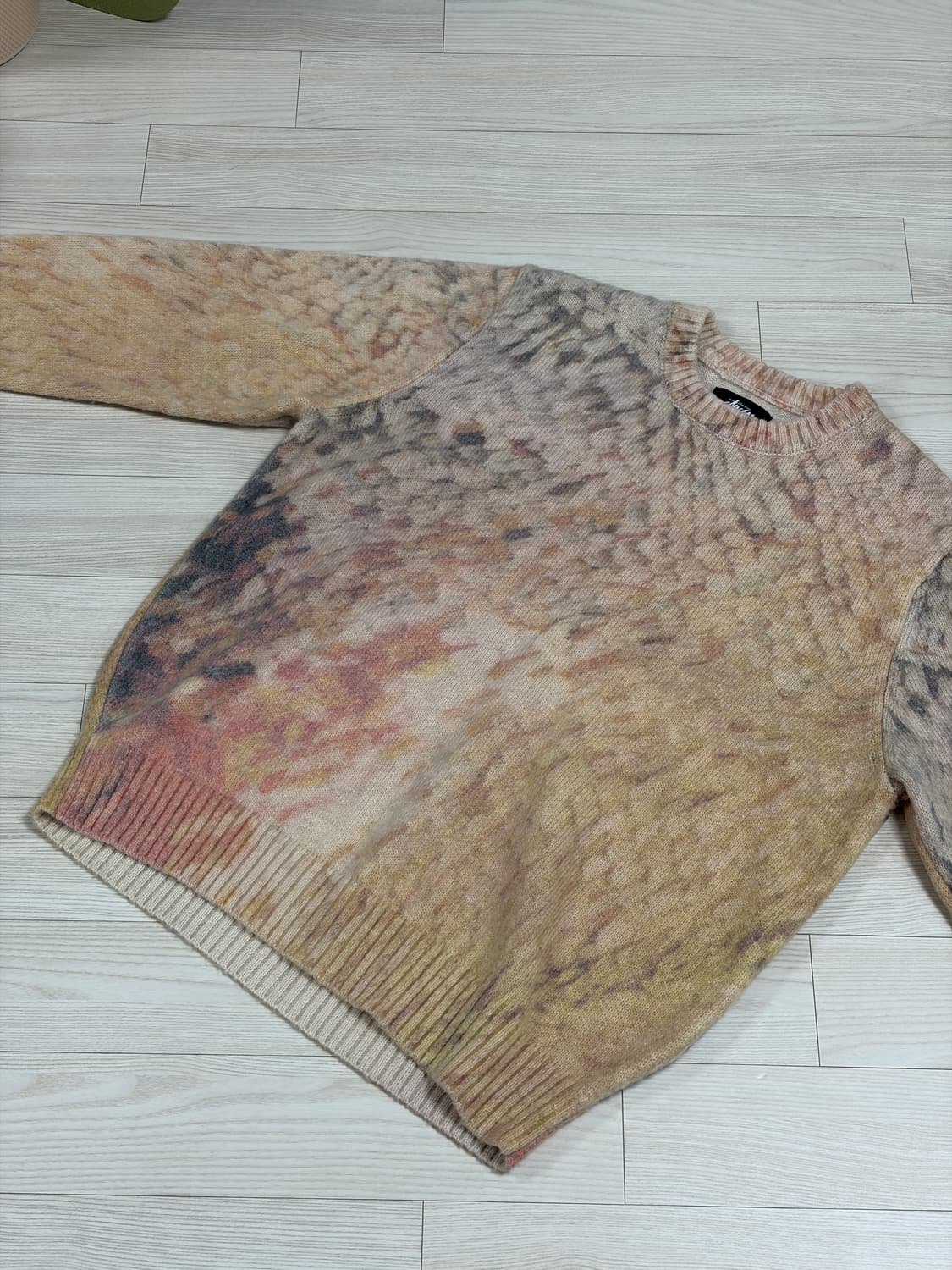 스투시 윙스 프린트 스웨터 멀티 M 상품이미지3