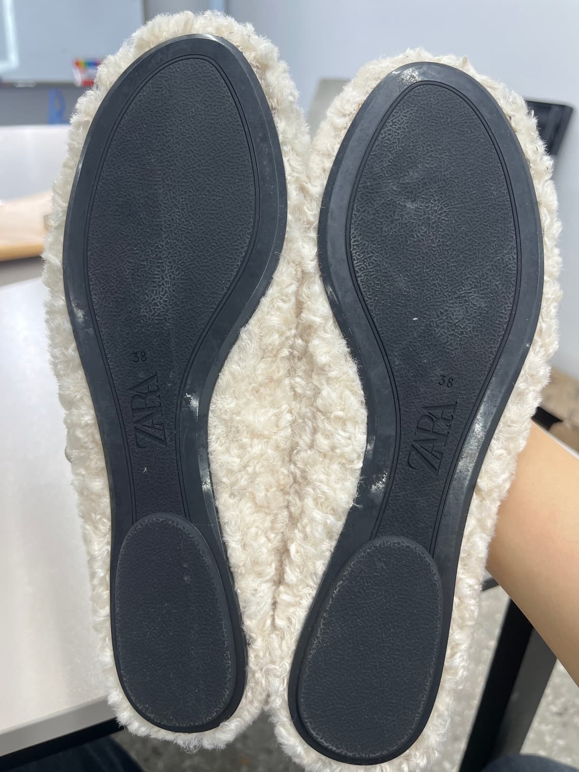 Zara 퍼 메리제인 38 상품이미지2