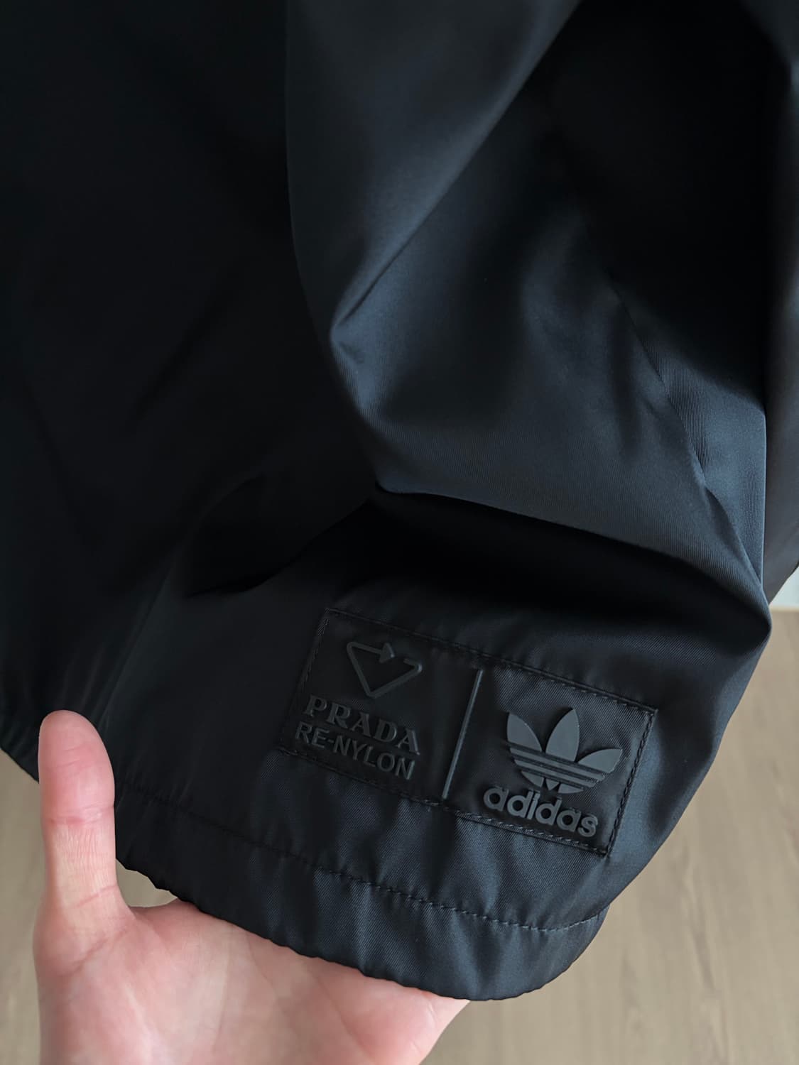 프라다x아디다스 리나일론 adidas for Prada Re-Nylon 상품이미지5