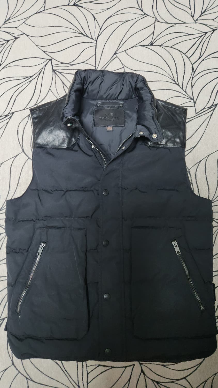 COACH 가죽패딩 조끼 95 S사이즈 상품이미지1