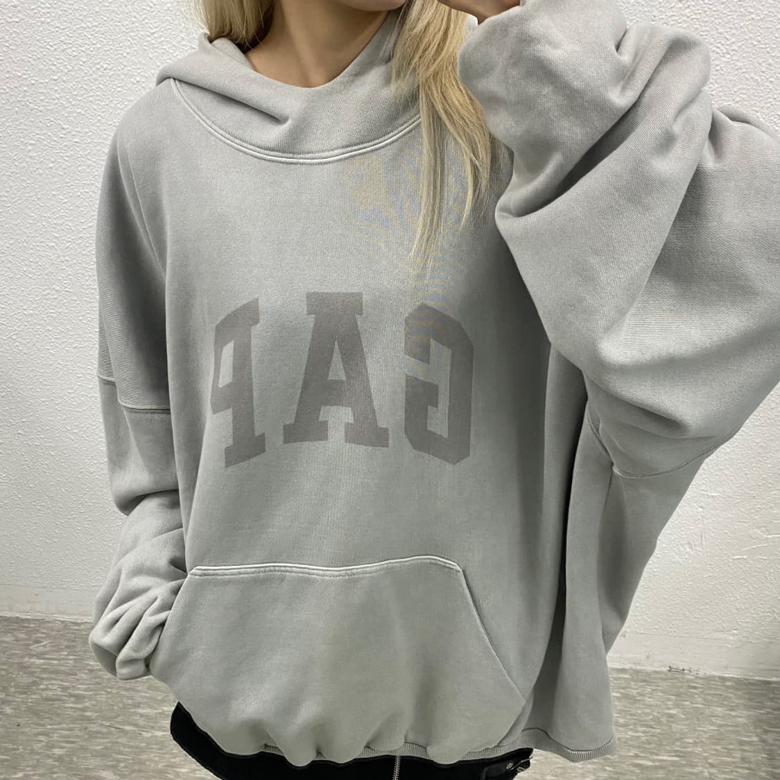 이지갭 발렌시아가 도브 그레이 후드 XL 상품이미지1