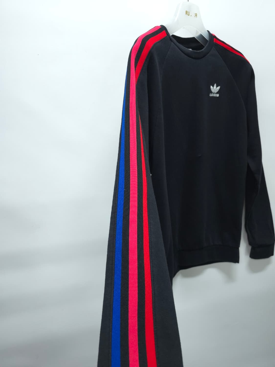 아디다스 og 불꽃로고 삼색띠 맨투맨 (55~55반) 상품이미지7