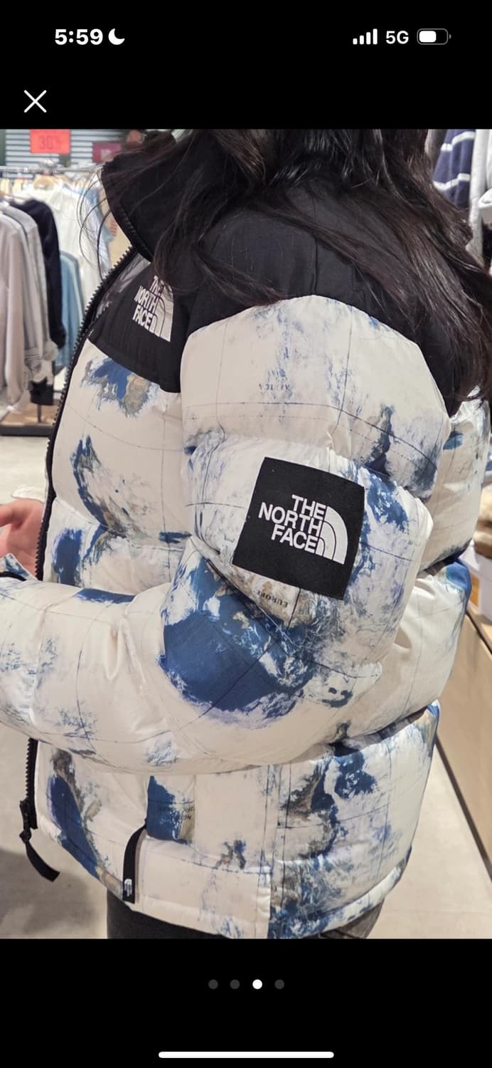 노스페이스 눕시 지구 패딩 남녀공용 상품이미지4