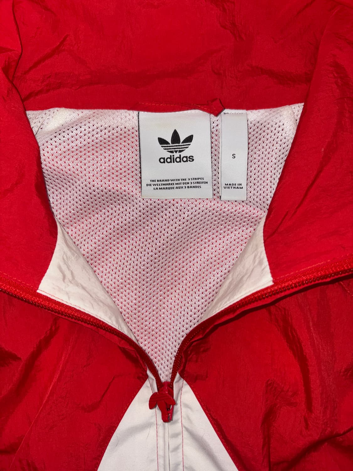 아디다스 빅로고 바람막이 상품이미지3