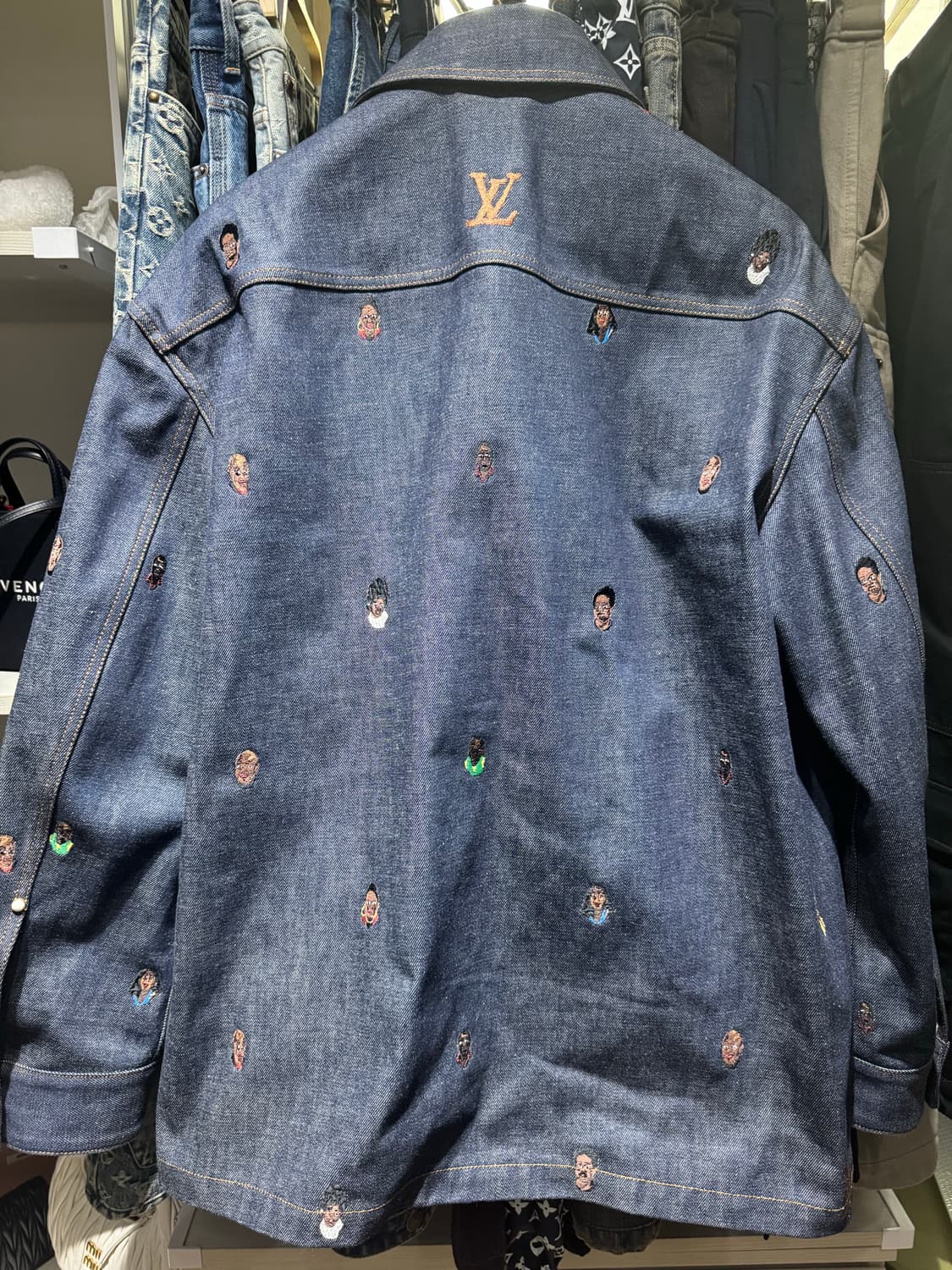 루이비통 엠브로이더드 인디고 오버셔츠  상품이미지3