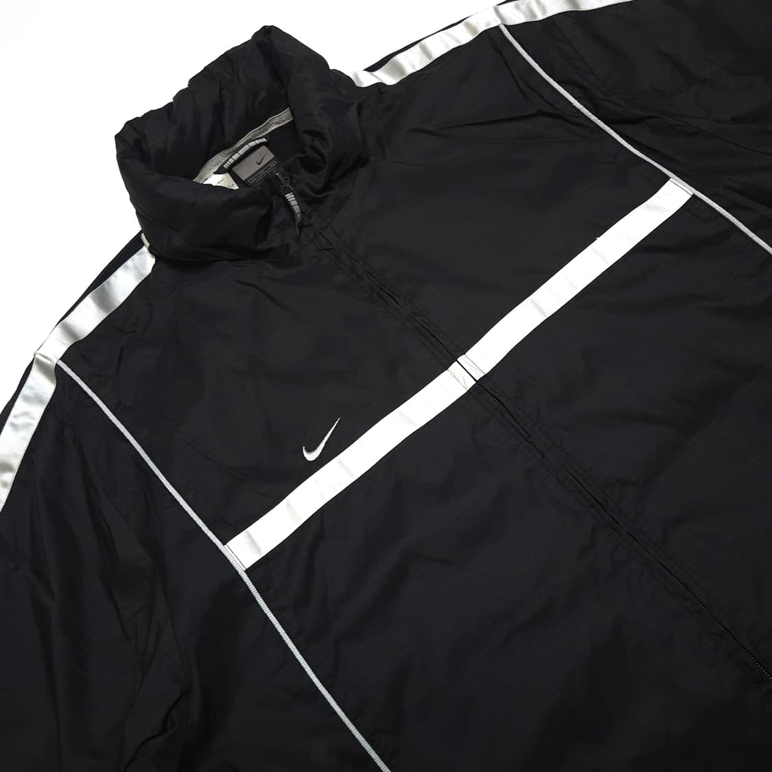 나이키 02s 사이드라인 바람막이 자켓 블랙 상품이미지4