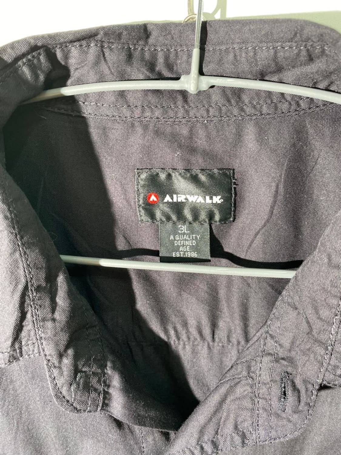 air walk 블랙 셔츠 상품이미지3