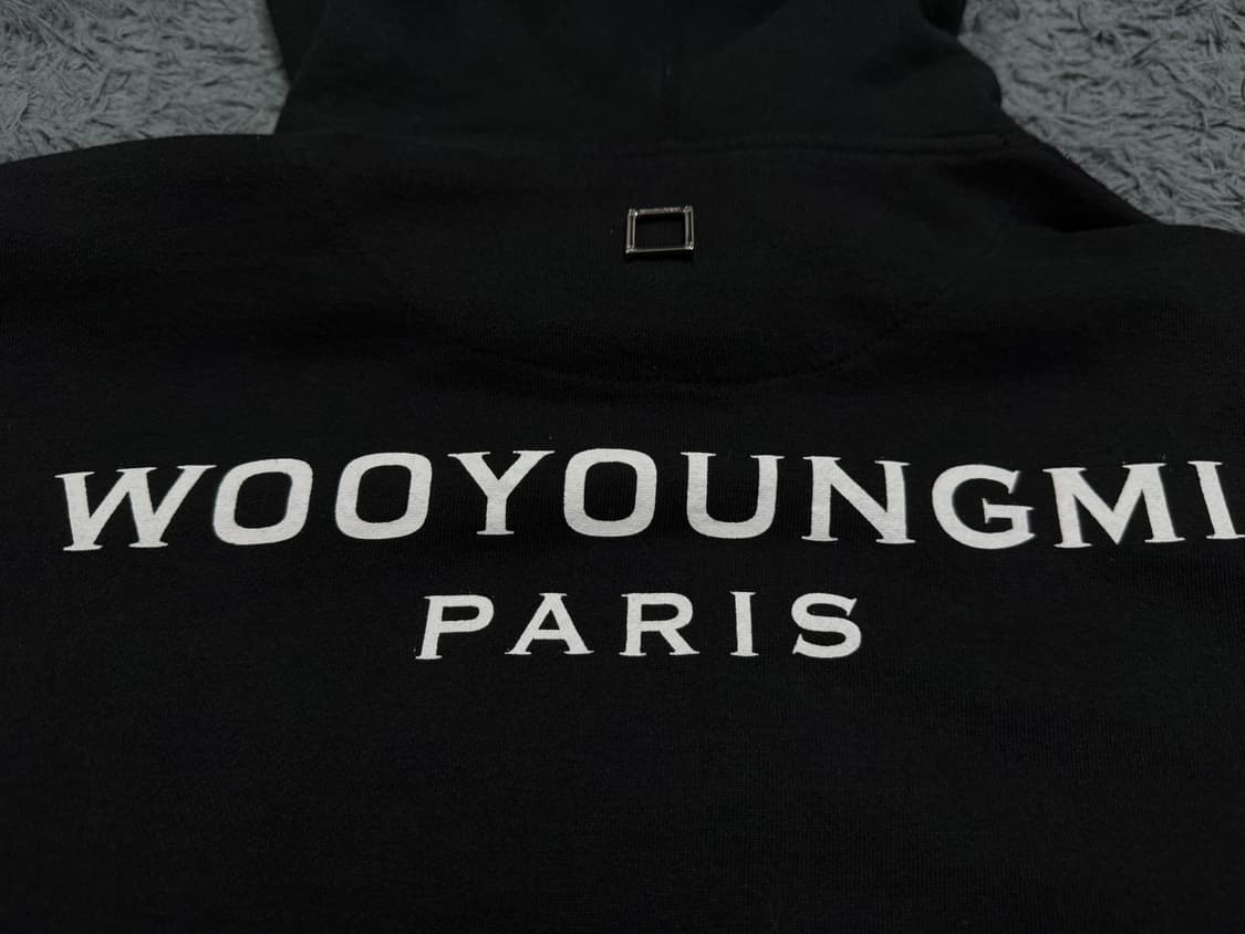 우영미 백로고 후드티 50사이즈 블랙 23SS 상품이미지4