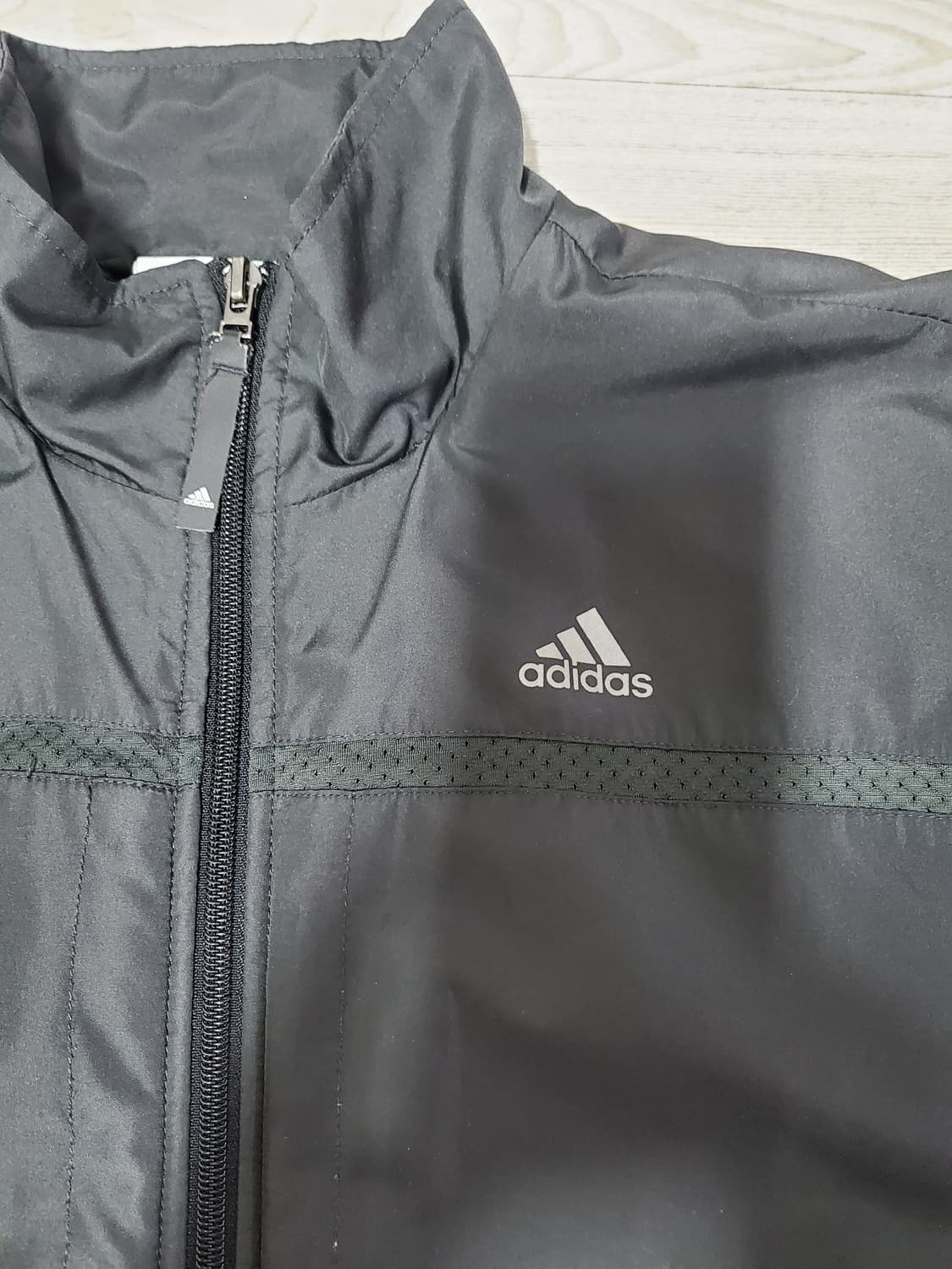 [100] 아디다스 블랙 바람막이 트랙 점퍼 아노락 상품이미지3
