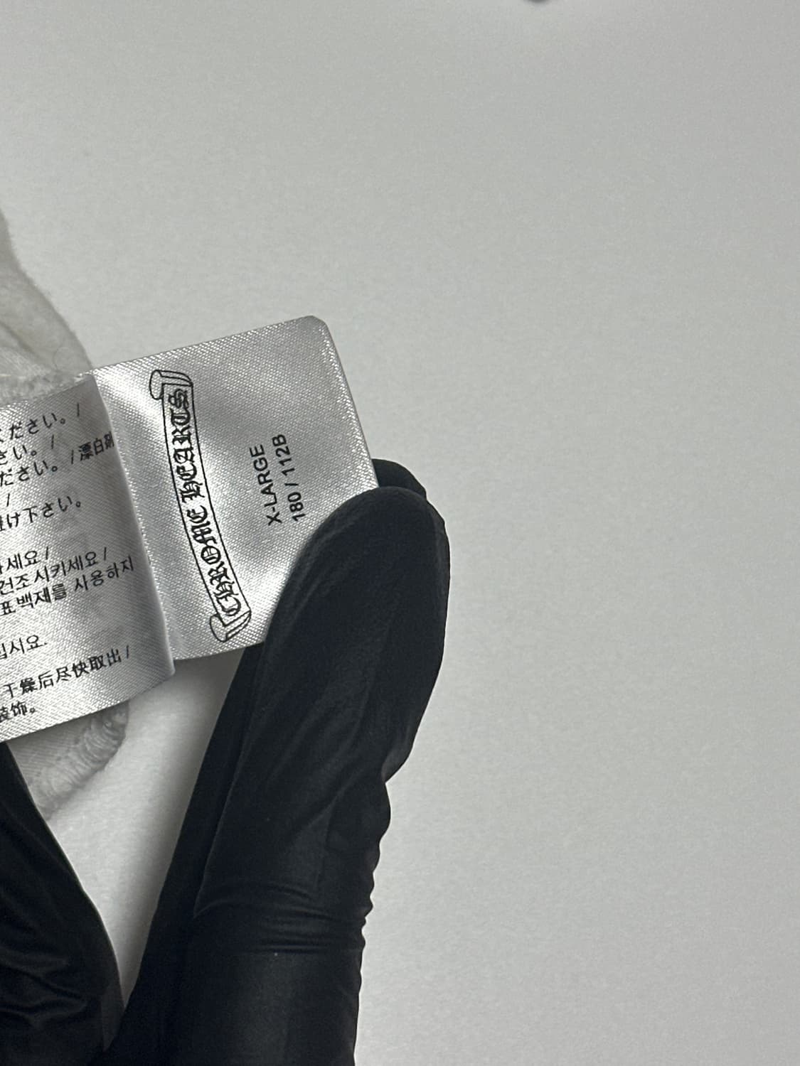 크롬하츠 홀스슈 롱슬리브 화이트 라스베거스 상품이미지4