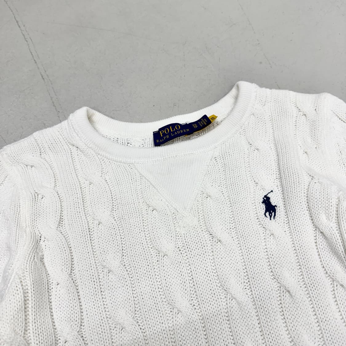 폴로 신형 꽈배기 니트 화이트 상품이미지3